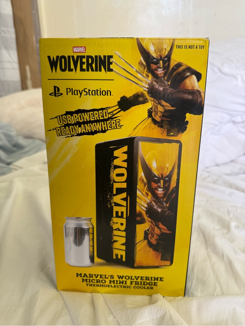 Video Games & Consoles - Marvel Wolverine Micro Mini Fridge